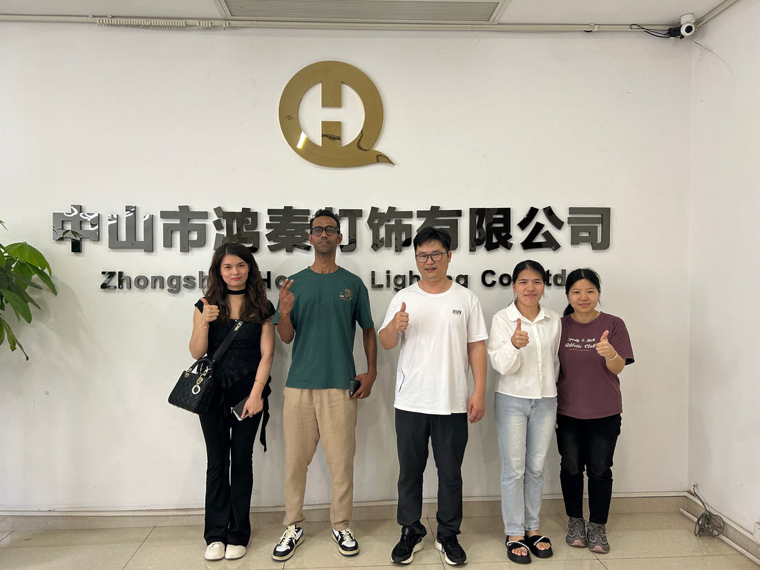 Modern crystal chandeliers, living room chandeliers, customized lighting fixtures. After learning about our company, you will know how to choose?